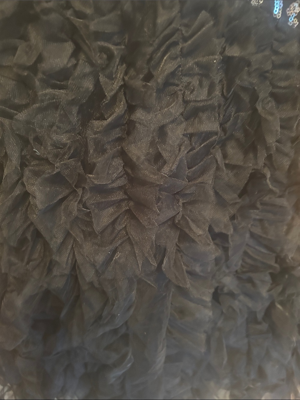 Gown - Picture 3 of 7